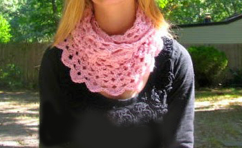 Mercedes Convertible Wrap - Amanda Schaefer Crochetier - Free Crochet Patterns