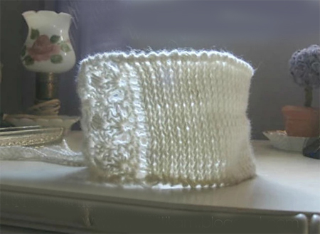 Winter Winds Neck Warmer - Amanda Schaefer Crochetier - Free Crochet Patterns